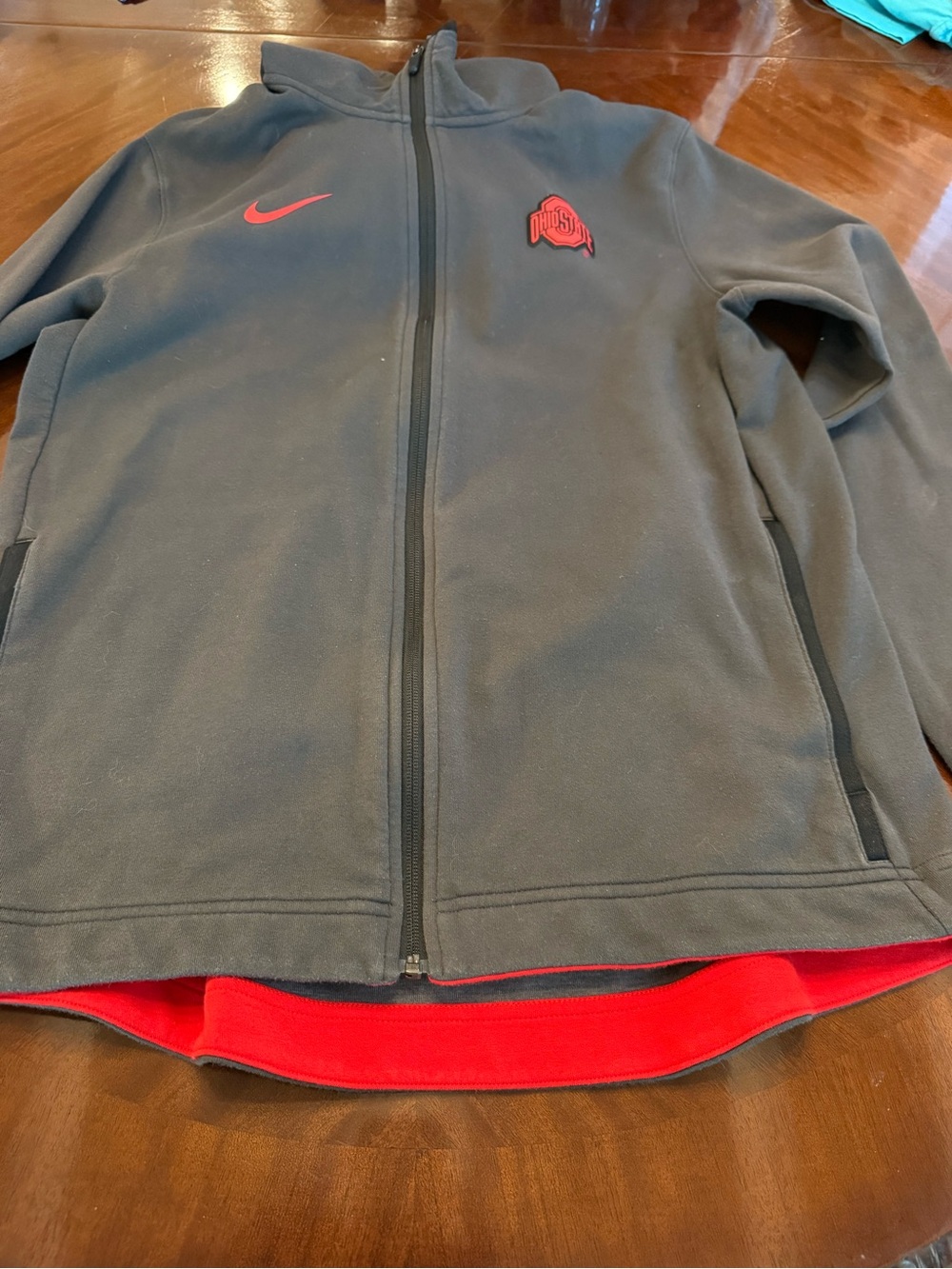 Nike Black Lightweight Full-Zip Jacket with Red Accents
